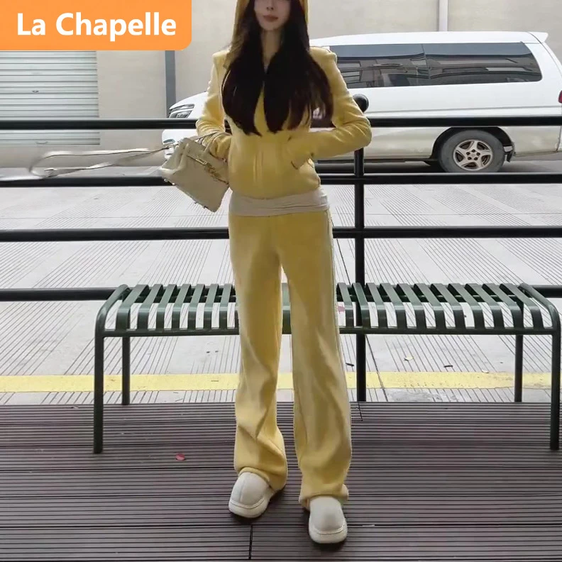 拉夏贝尔潮流时尚休闲风套装女春秋冬高端显瘦黄色连帽卫衣运动裤