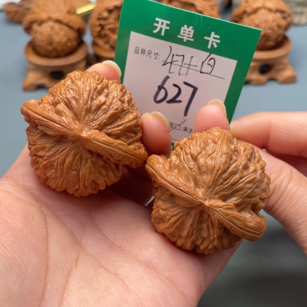 吊坠桃核文玩核桃