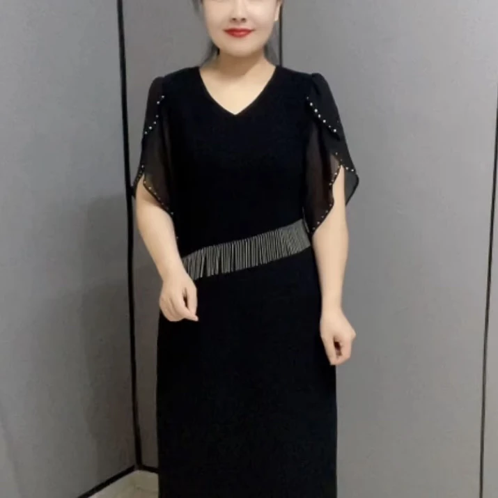 洋气流苏设计遮肉显瘦时尚女士黑色长款修身百搭新款妈妈装连衣裙