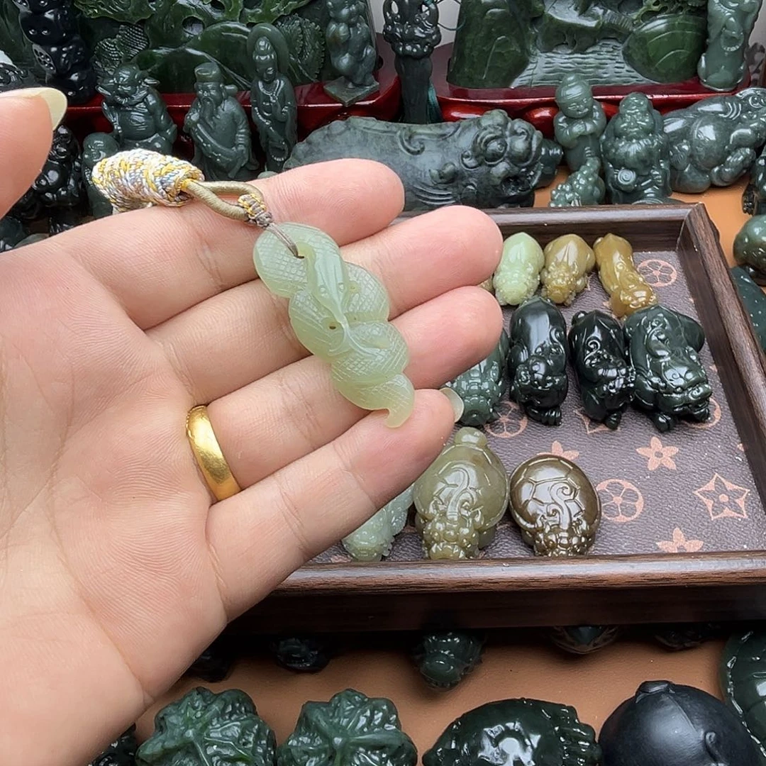 别***哥和田玉未镶嵌挂件