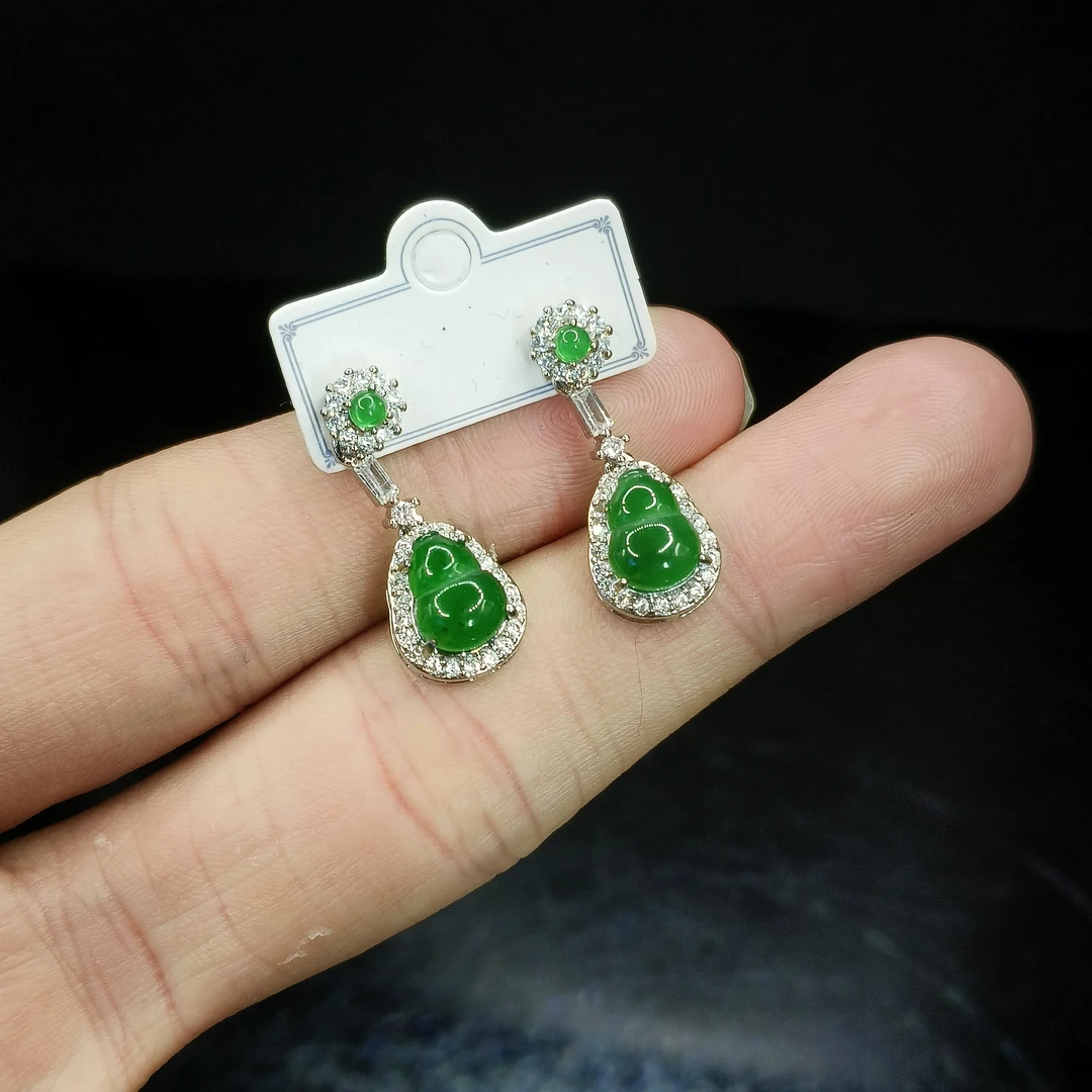 【李想精选】翡翠葫芦耳勾R7【多样性发其一】约5-7mm