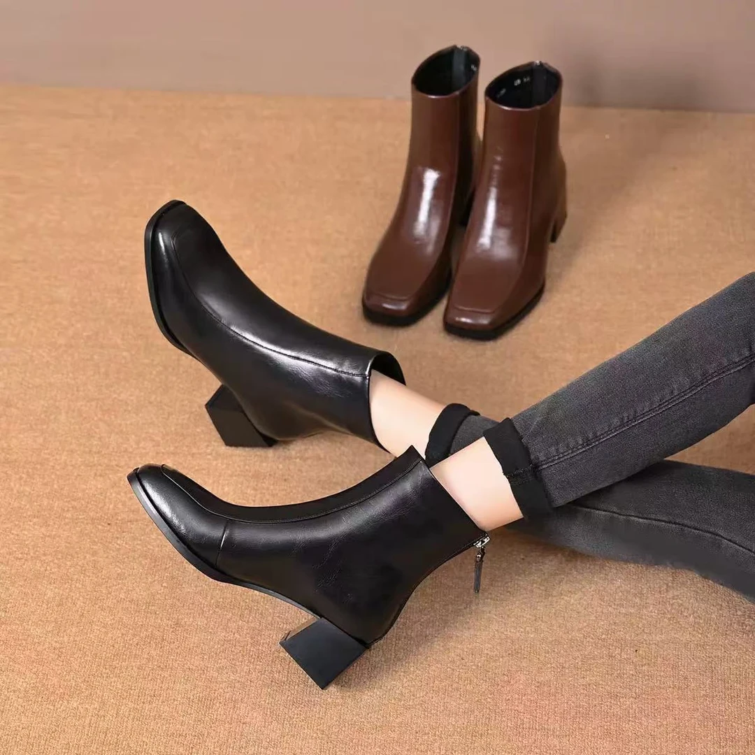 复古粗跟短靴女法式方头中跟显瘦弹力瘦瘦靴英伦风舒适真皮裸靴女