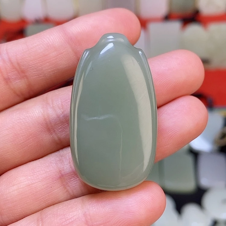 【闪购商品】颈饰未镶嵌和田玉