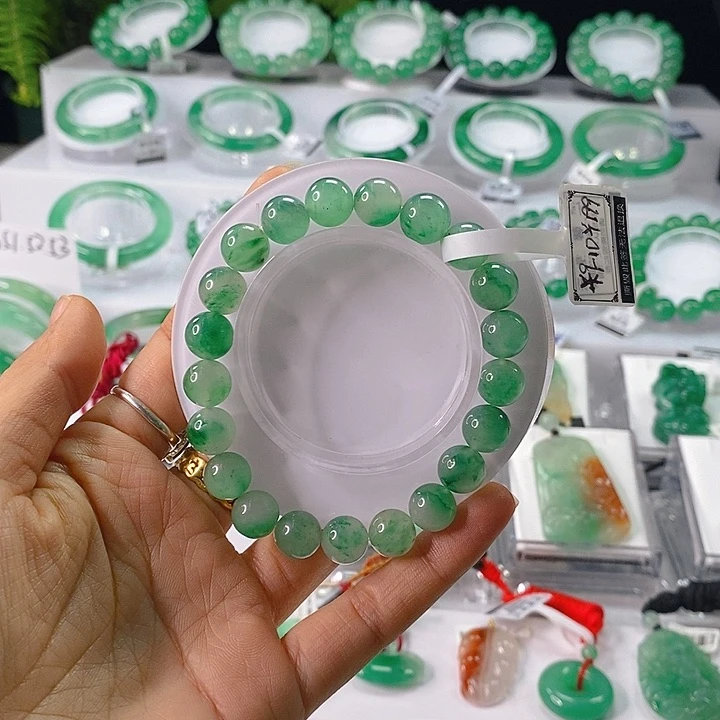 石英质玉手串未镶嵌