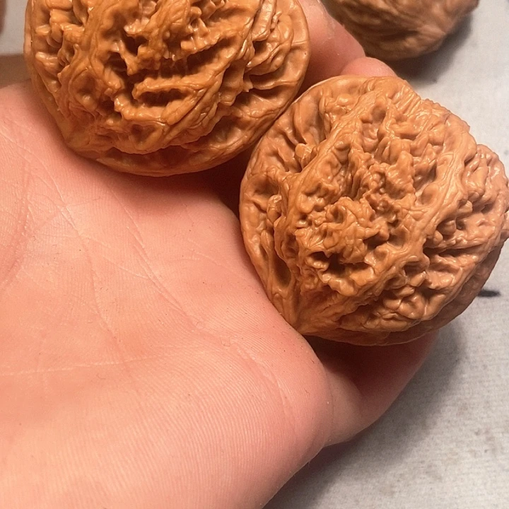 吊坠桃核全品粗筋46