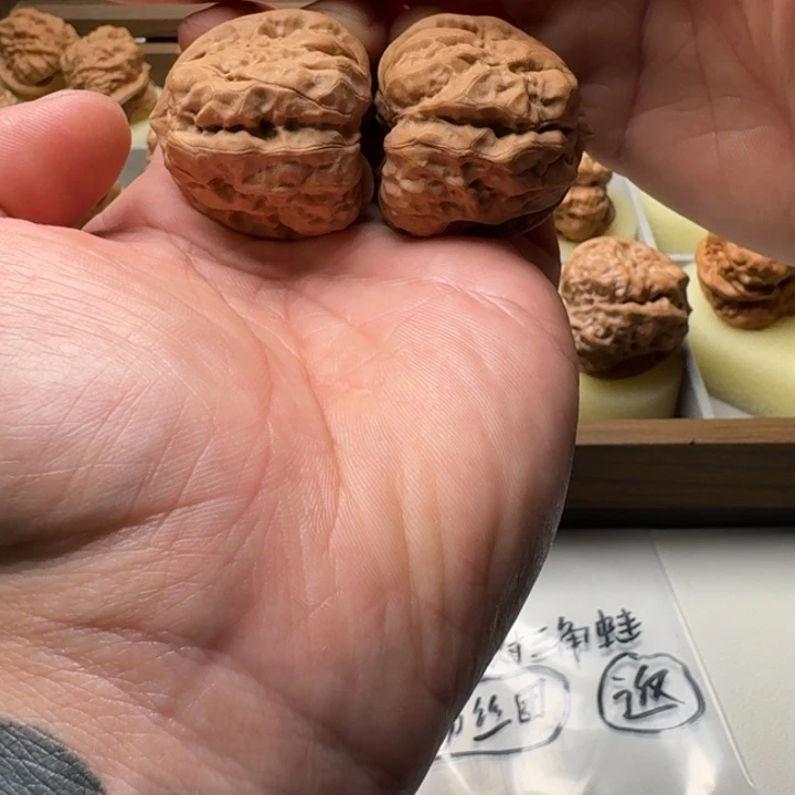 吊坠文玩核桃延庆蛤蟆头