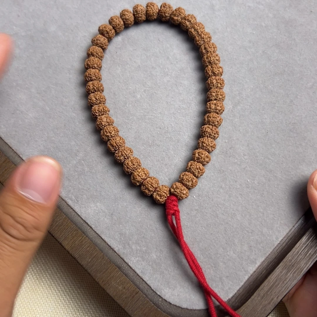 L***i平头细纹9.3小金刚