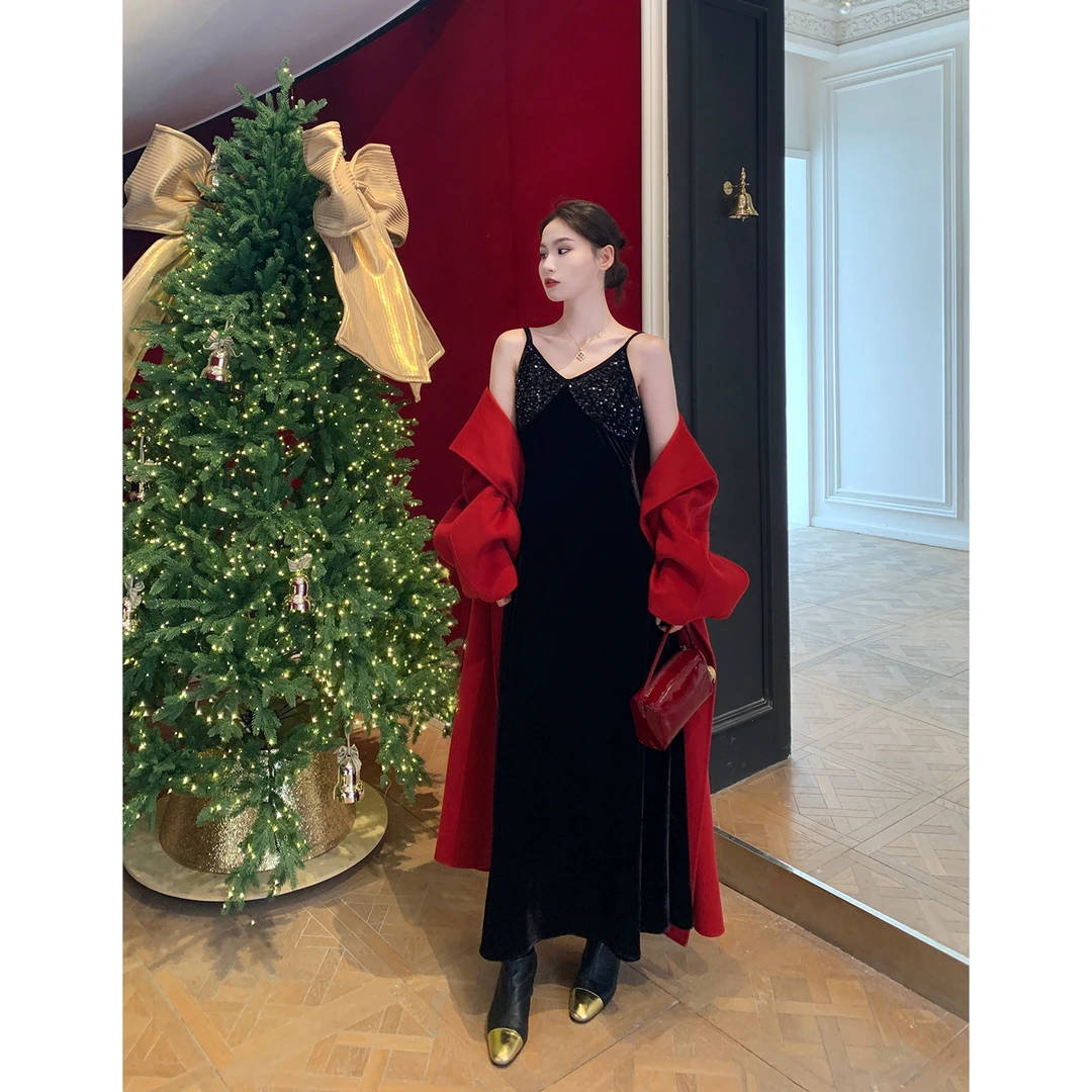 PRASE·噜【晚宴裙】微胖显瘦亮片丝绒气质连衣裙V领吊带裙PR510B86