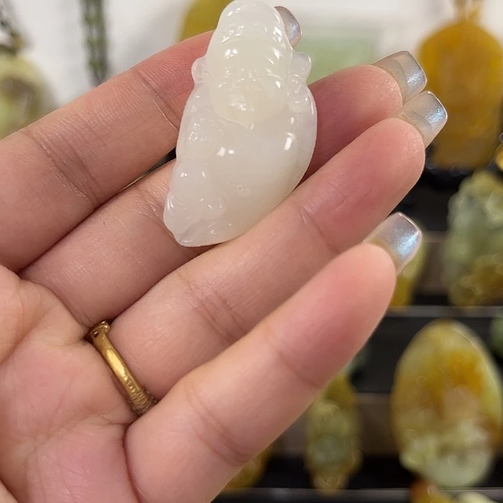 蛇纹石玉未镶嵌吊坠(赠链)