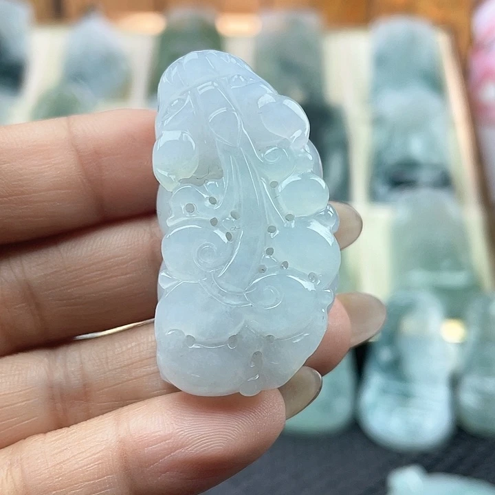 颈饰未镶嵌翡翠江南翡翠貔貅