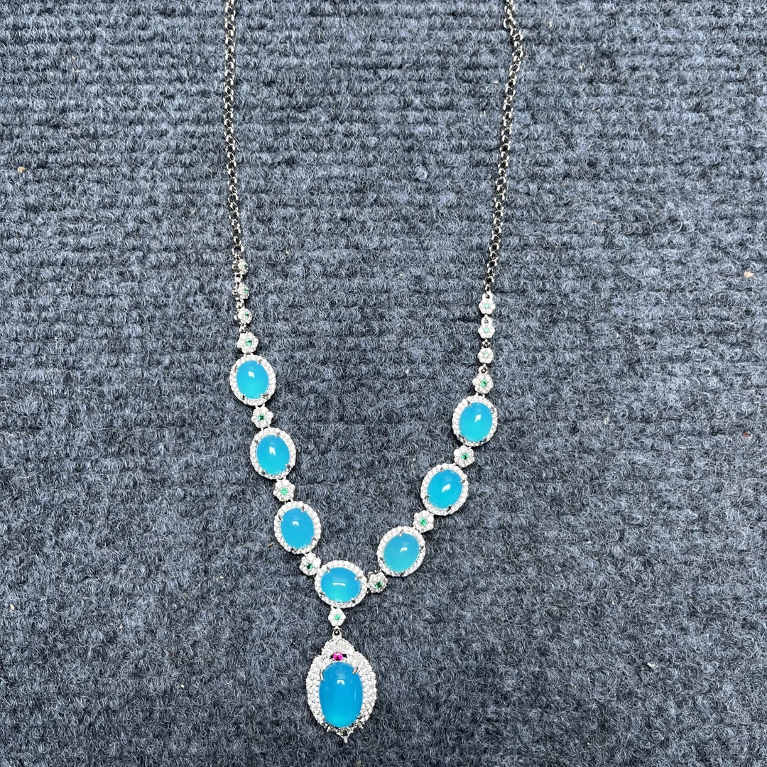 天然玉石高冰高透 蓝色蛋面型项链玉髓X015