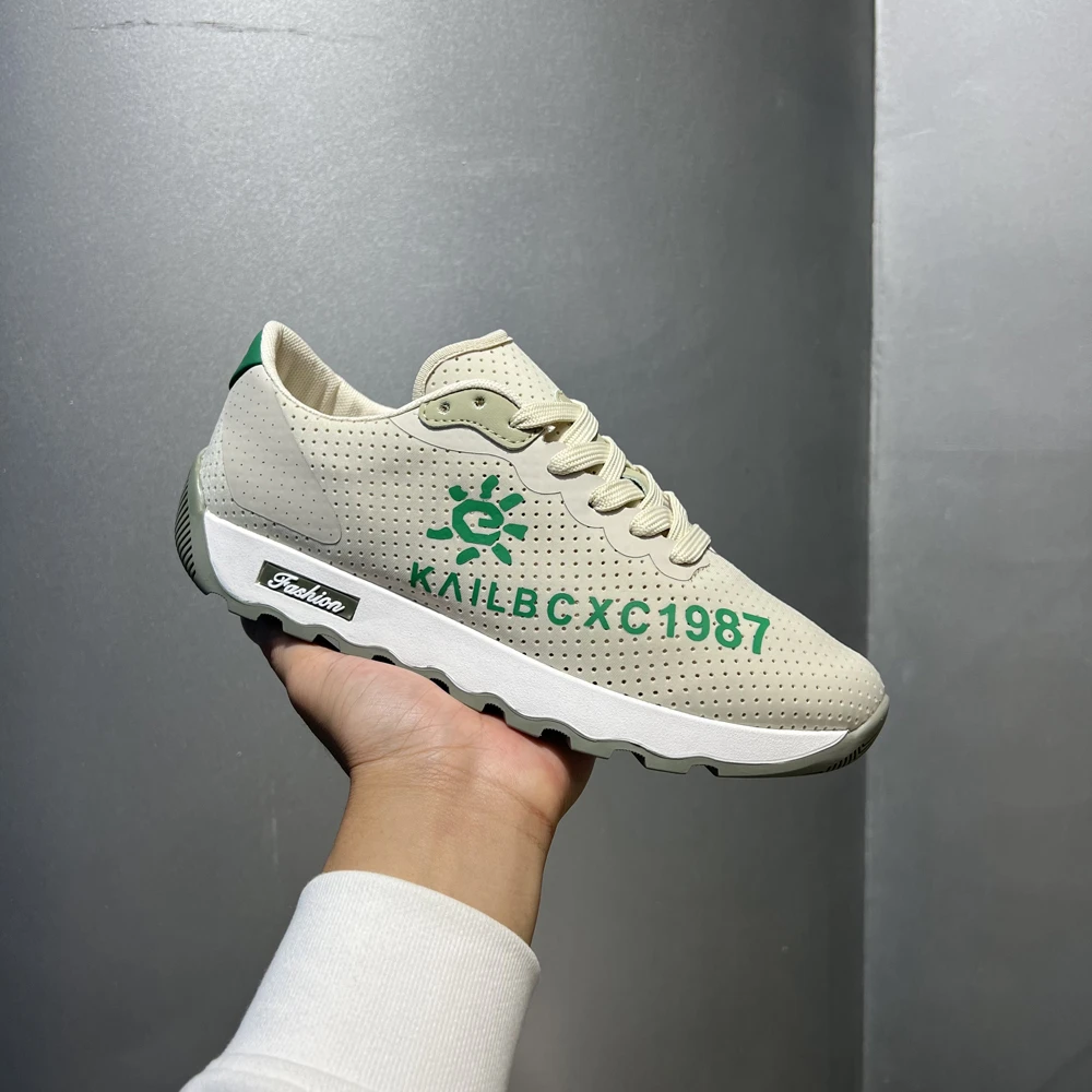 夏季弹力布打孔透气阿甘鞋时尚运动百搭软底舒适男士潮流休闲鞋