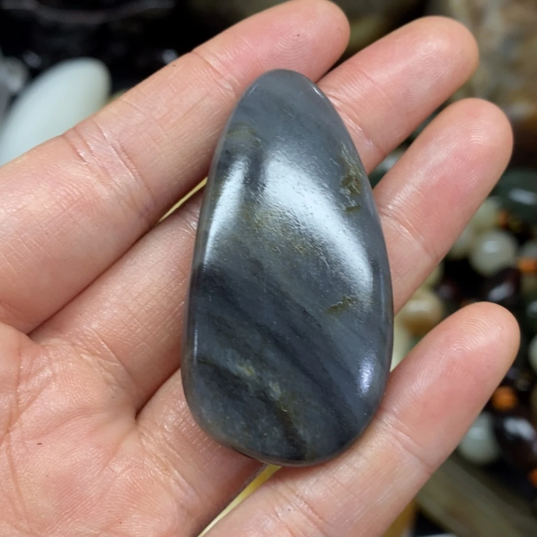 未镶嵌和田玉（糖玉）挂件