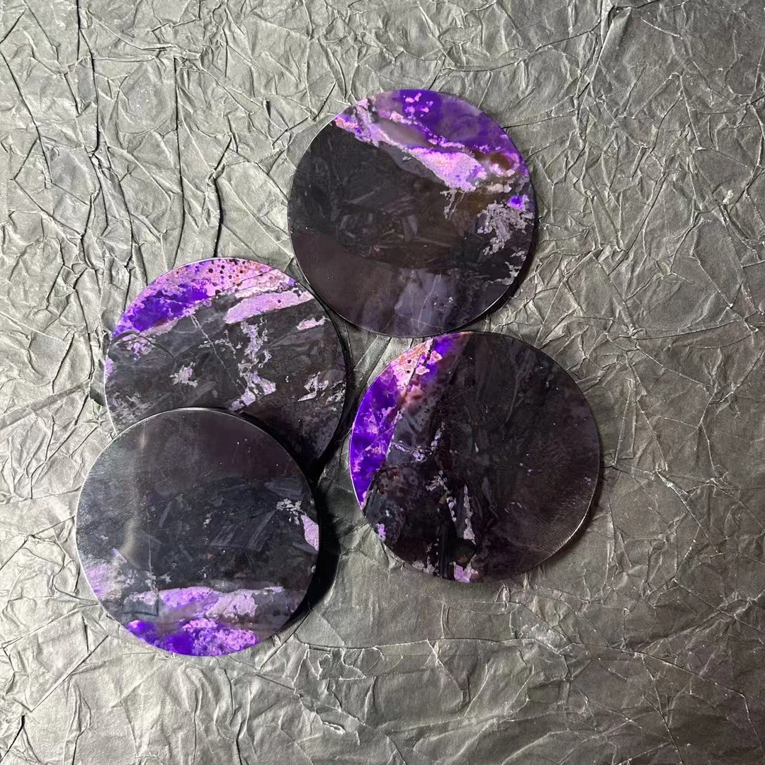 老四精选 圆牌吊坠 多样性发其一