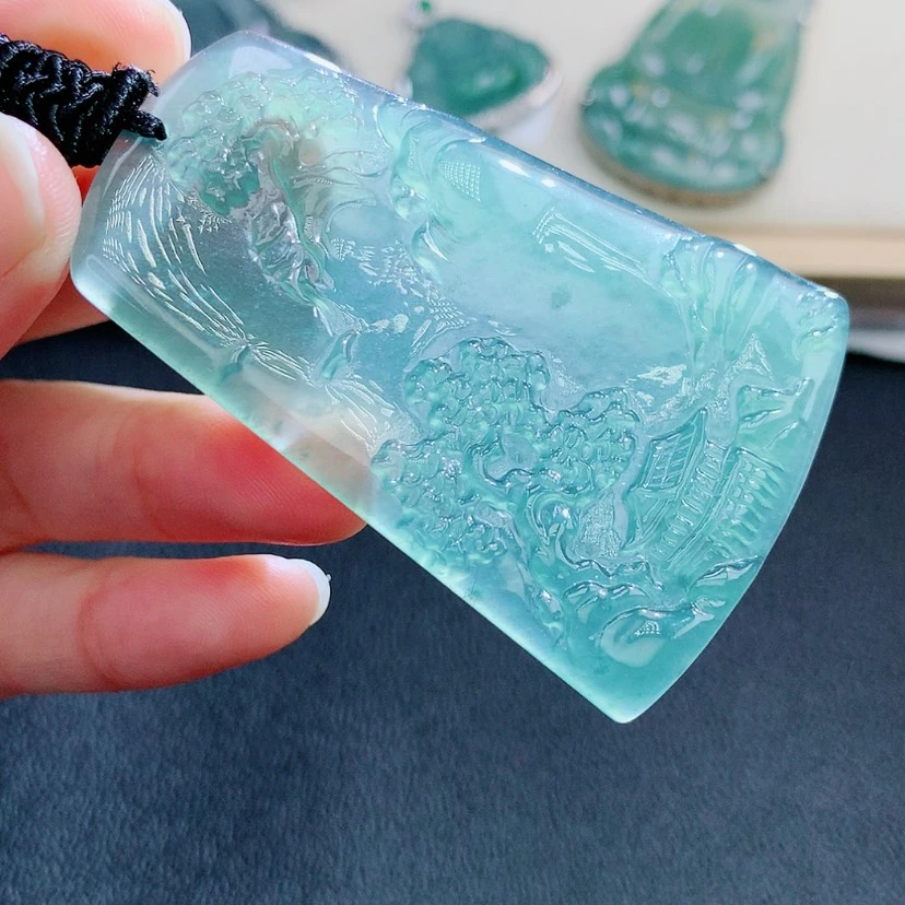 【闪购商品】翡翠颈饰未镶嵌翡翠