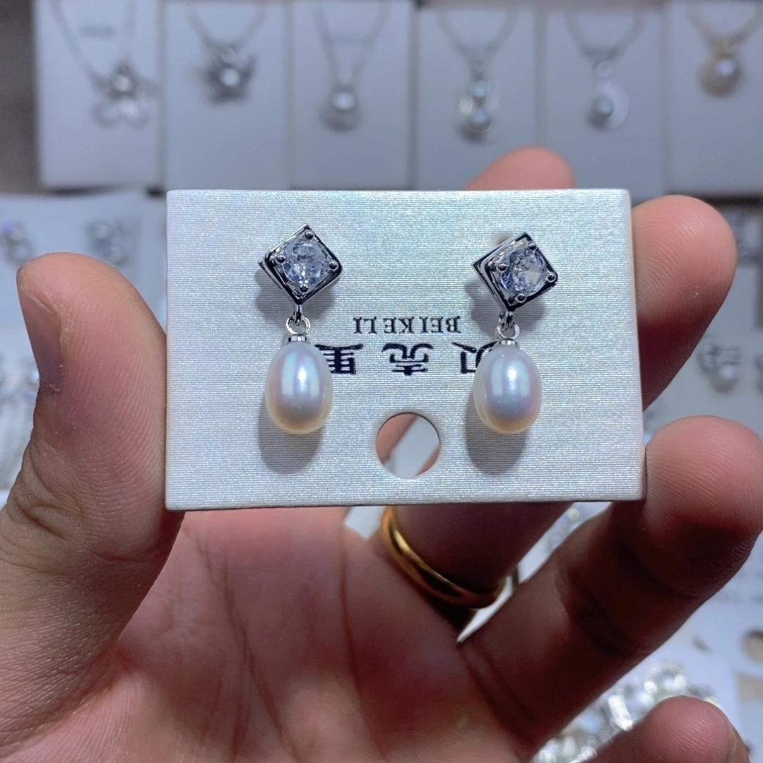 未镶嵌耳饰淡水珍珠