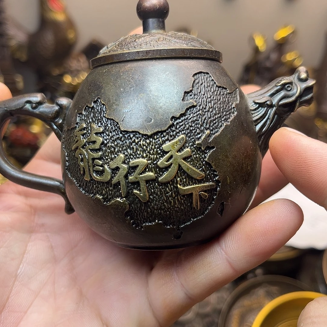 精美铜器工艺品等