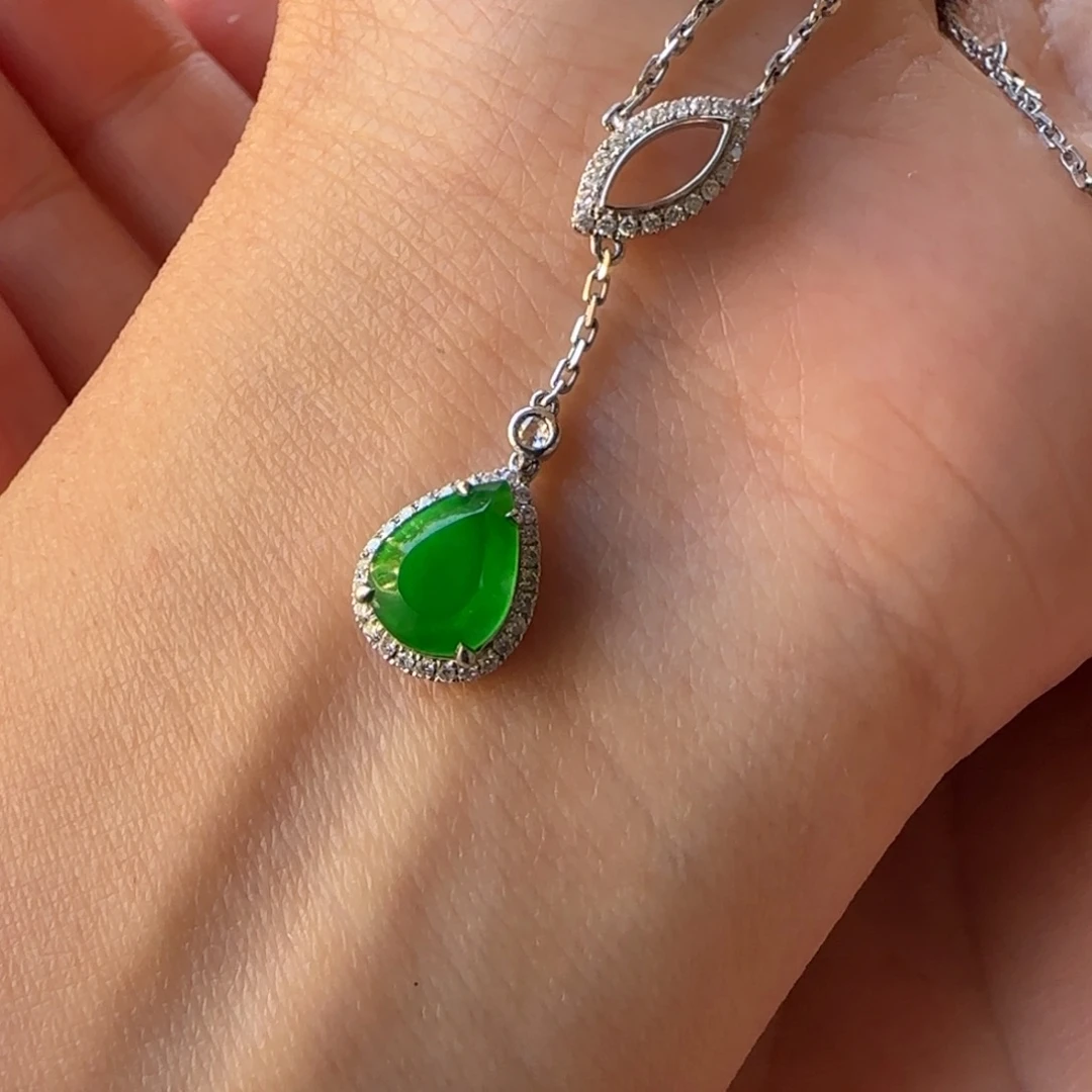 翡翠18K金镶嵌颈饰雨滴锁骨套链