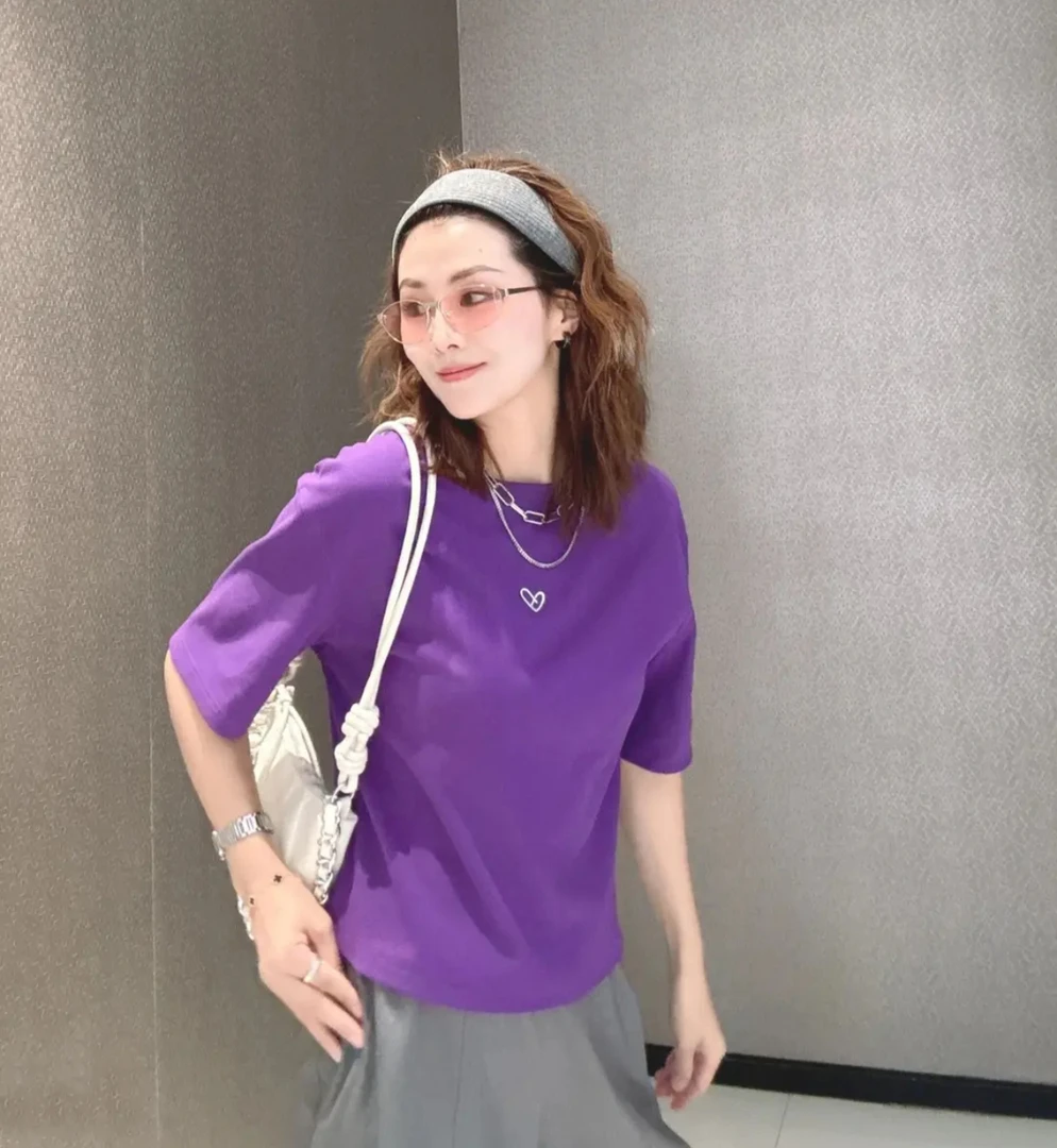【商场同款】2025夏季新款简约圆领爱心刺绣宽松短袖T恤女1300790