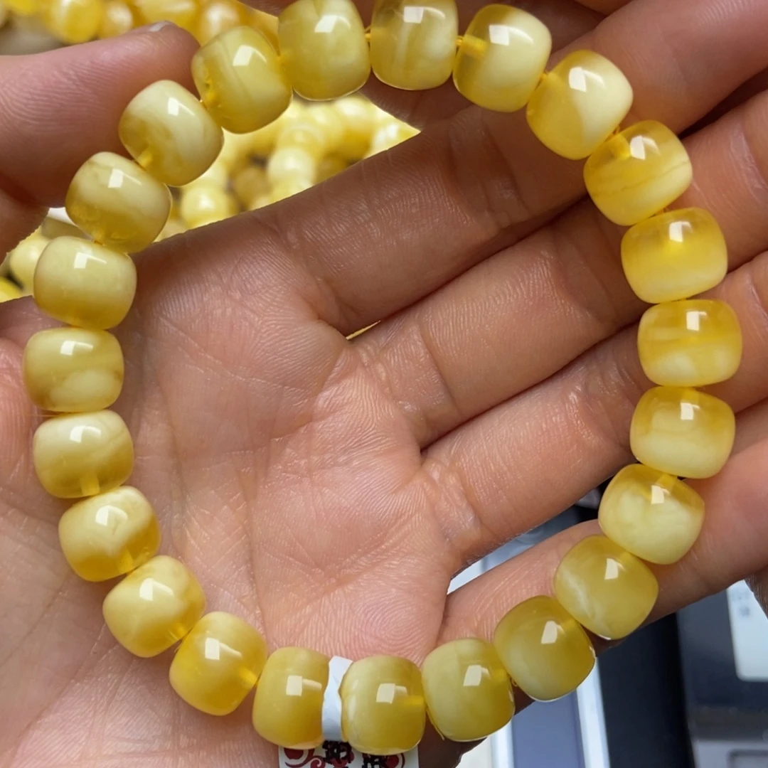 蜜蜡未镶嵌珠宝奇石180