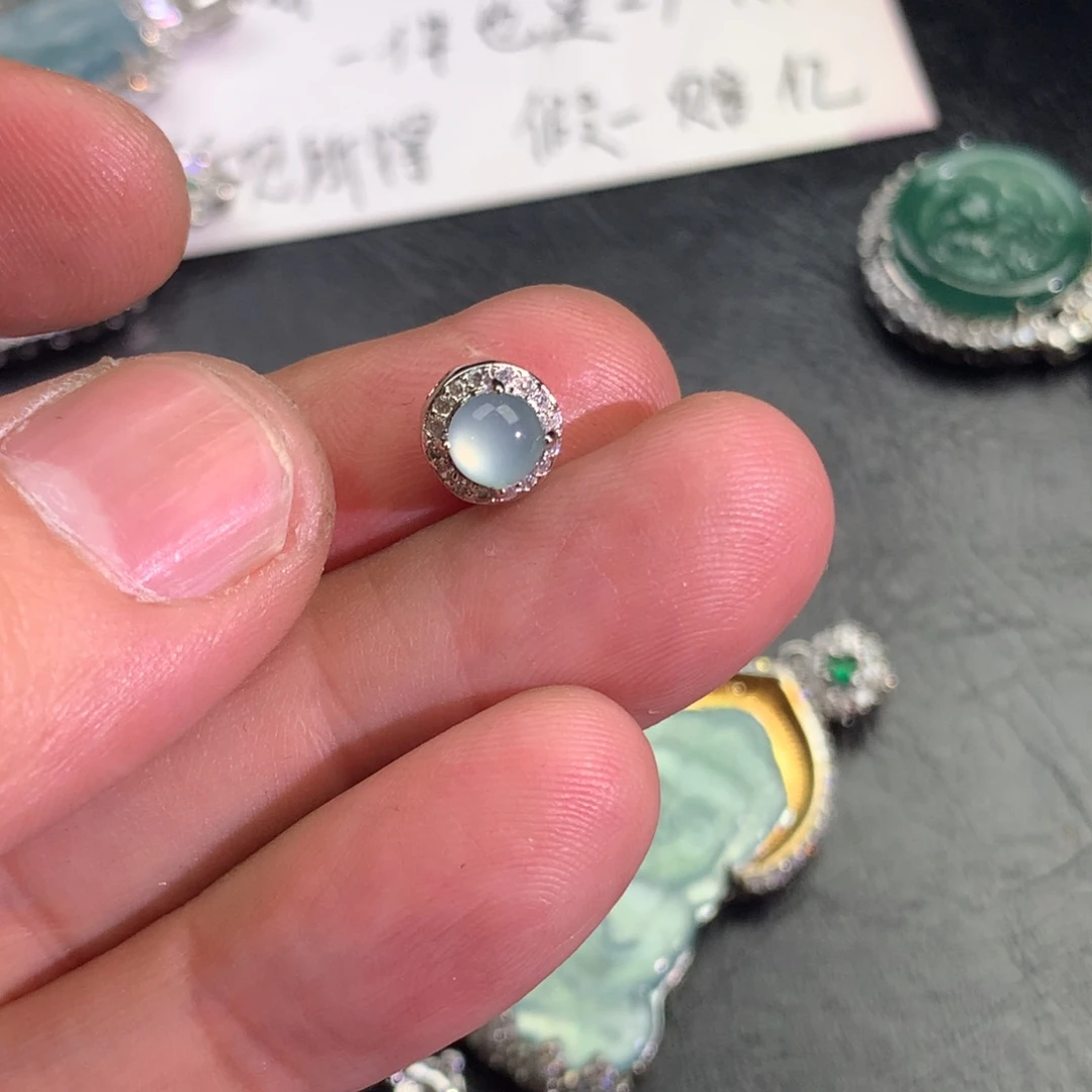 翡翠颈饰未镶嵌定位珠