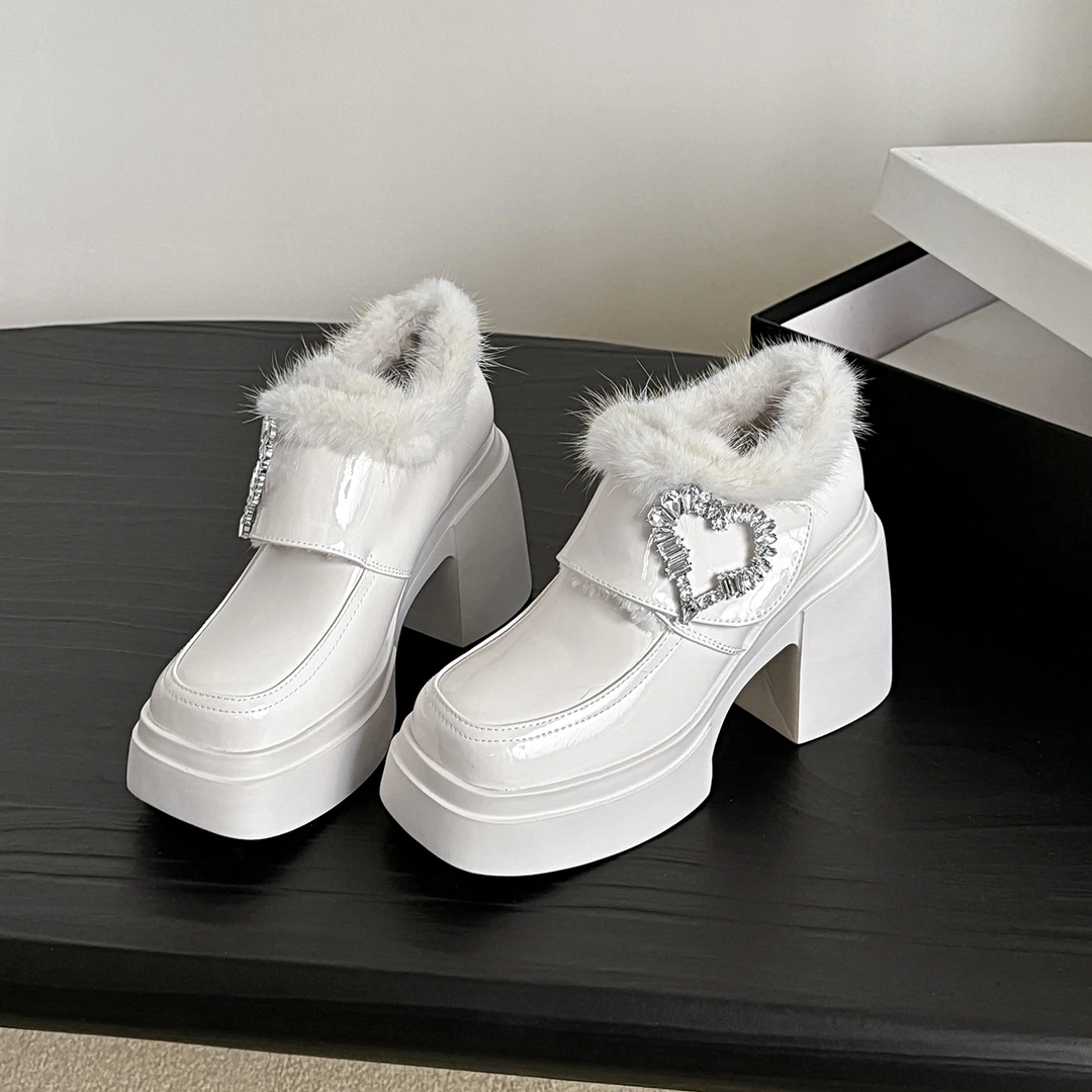 小个子冬季新款方圆头欧美风玛丽珍加厚轻便百搭英伦风大棉雪地鞋