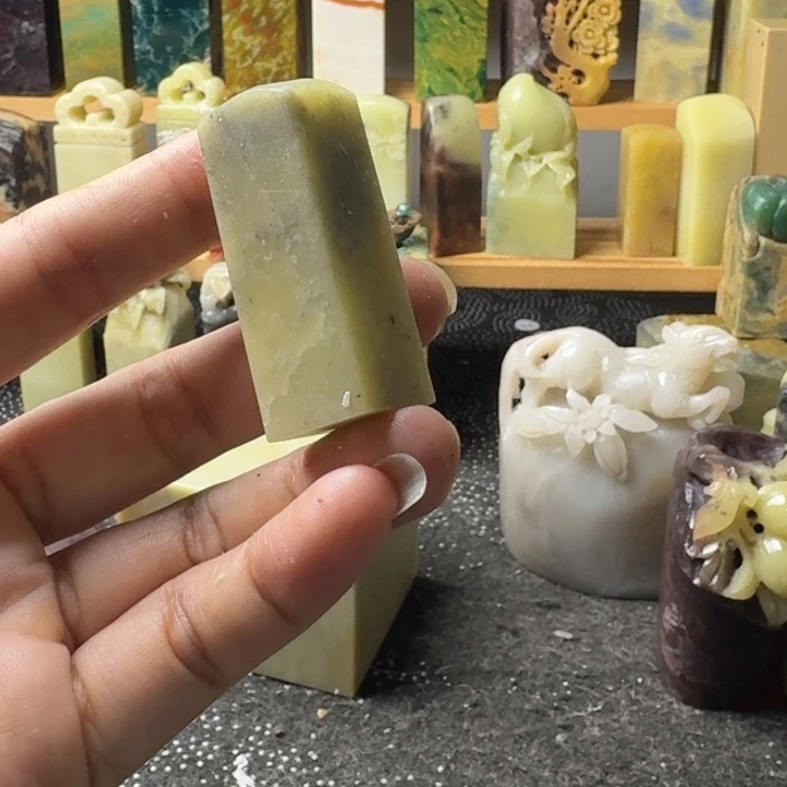 丁***香老挝石青田老封门冻