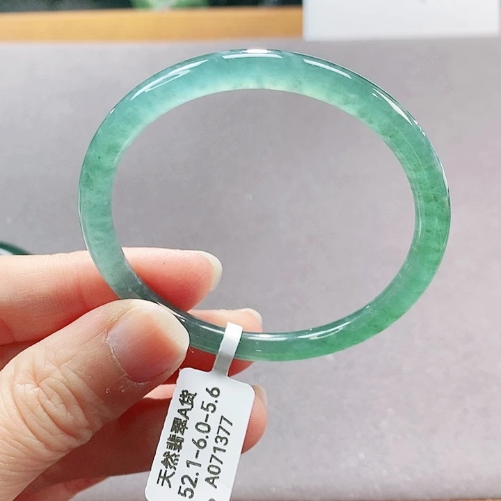 【闪购商品】翡翠手镯（圆镯）未镶嵌