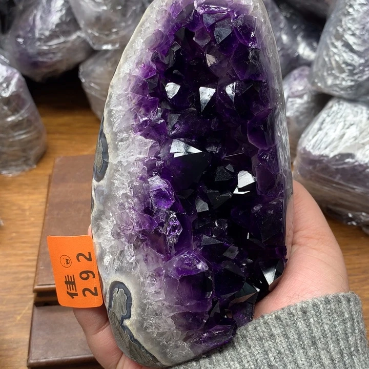 水晶大型摆件（非配饰）未镶嵌