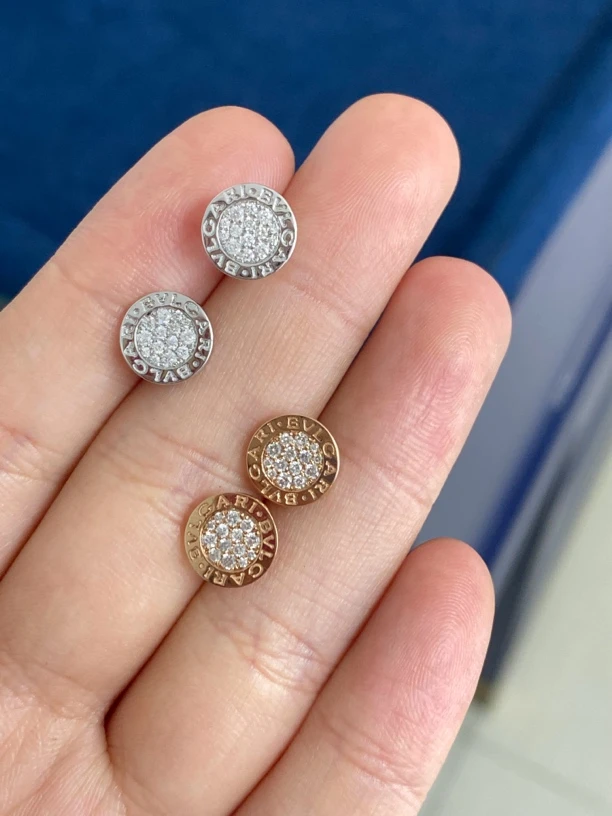 圆饼耳钉多样性发一