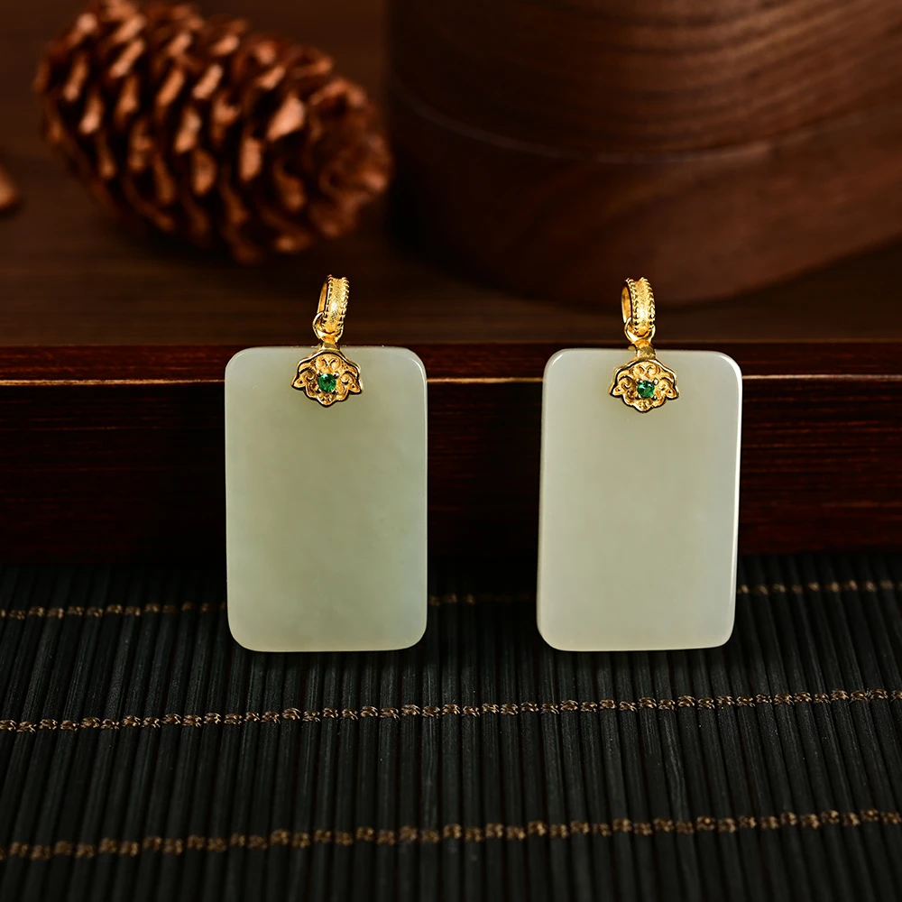 【云上叙】S925银和田玉吊坠25x16x3mm多样性发一件 V2177-24（东哥）