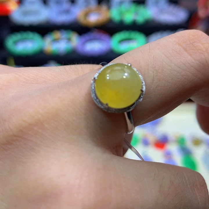 翡翠18K金镶嵌耳饰翡翠