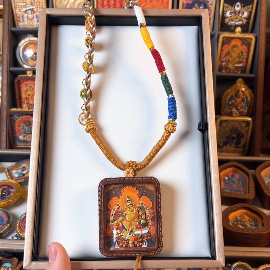 吊坠冯装裱画立体擦擦黄财神皮壳