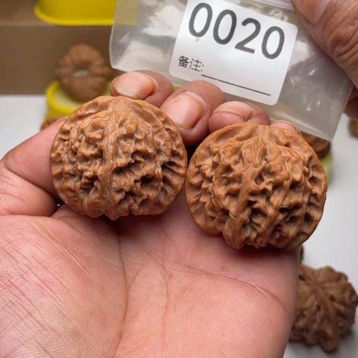 吊坠文玩核桃苹果43