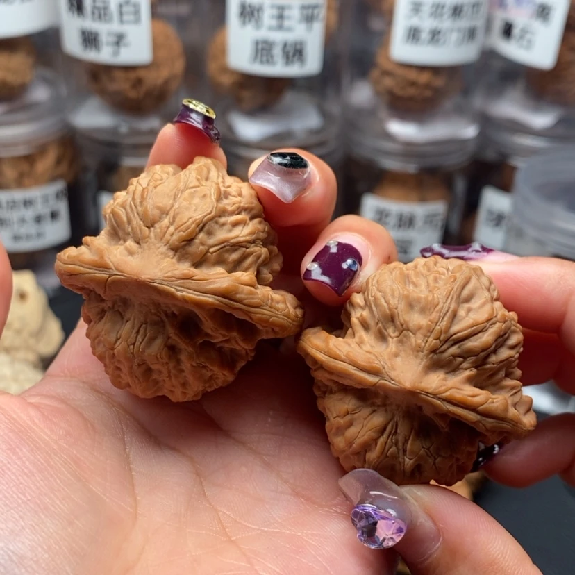 【闪购商品】吊坠文玩核桃四眼虎42