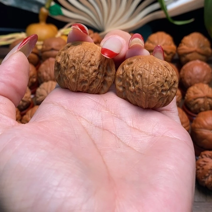 万****把件文玩核桃小红帽
