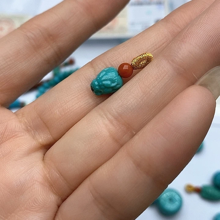 未镶嵌绿松石珠宝奇石