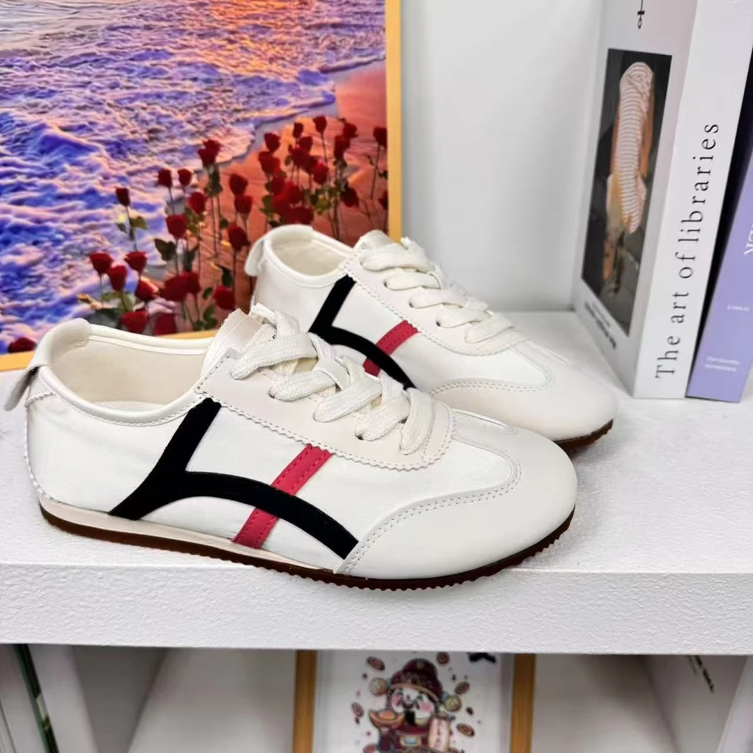 A9842 米兰 真丝超纤阿甘鞋女平底运动小白鞋女透气休闲轻便女鞋