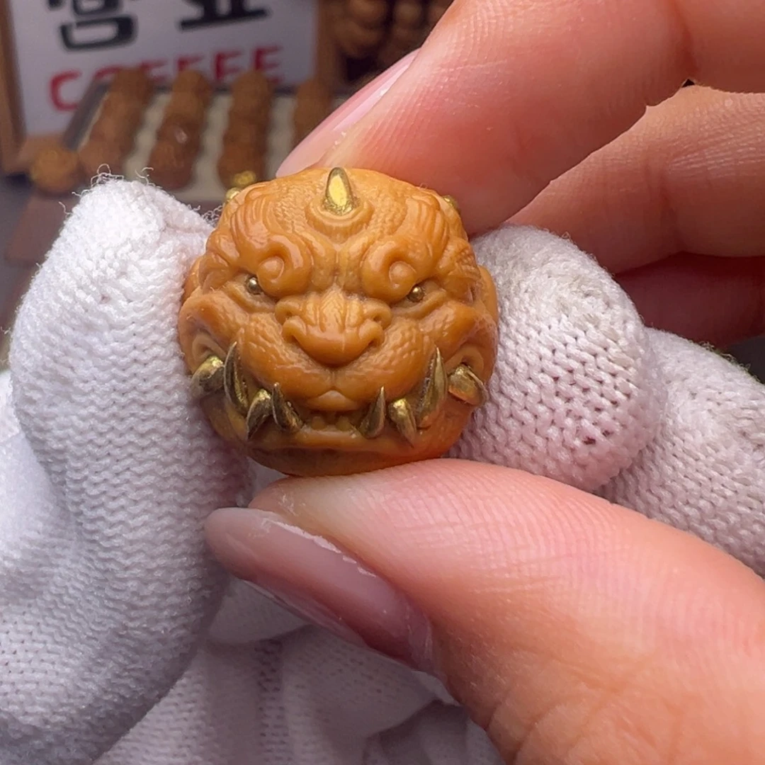 把件猴头核桃镶嵌款吞金兽全品有正常封口线