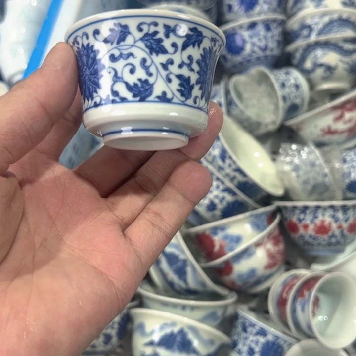 瓷片白青花缠枝莲马蹄客杯全品