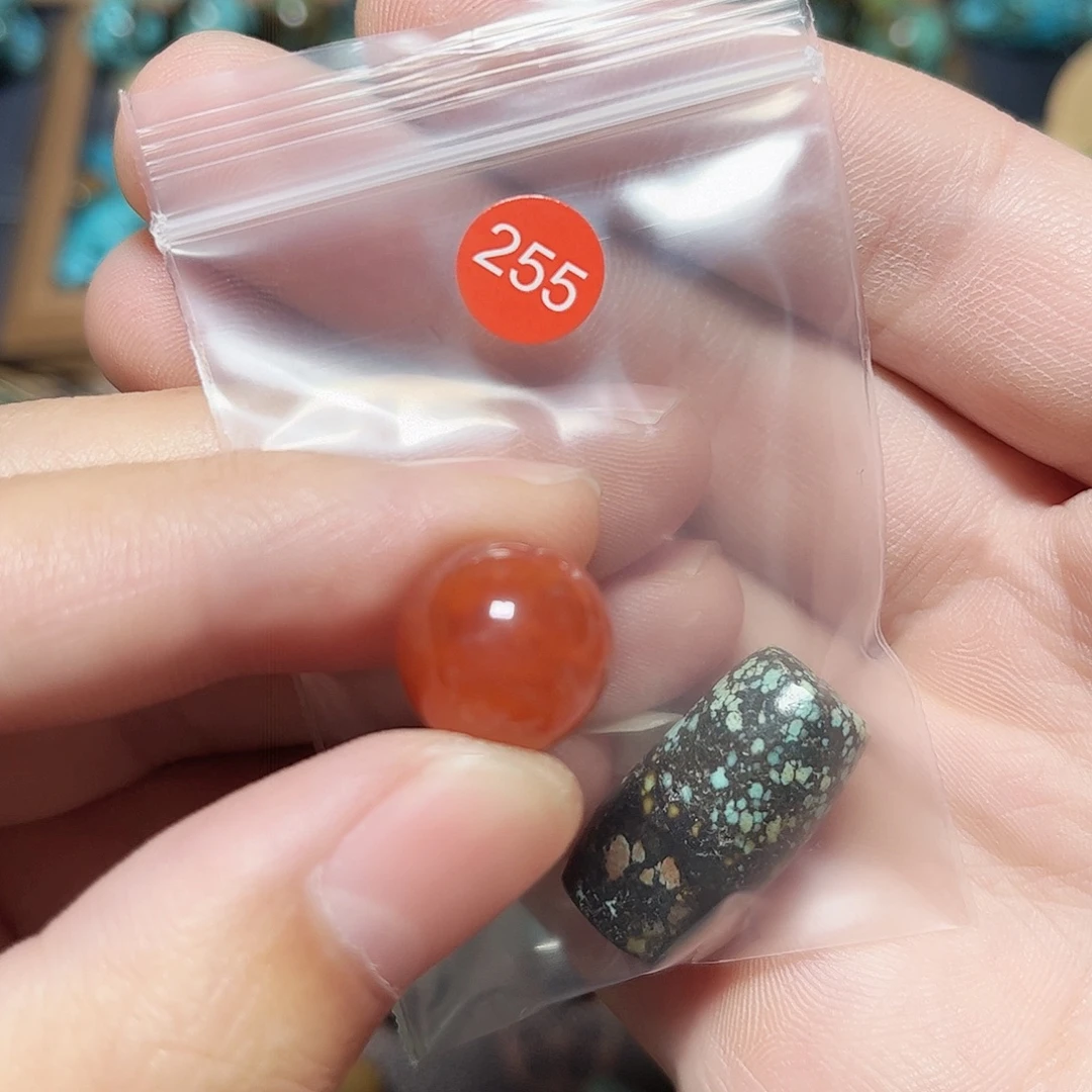 o***o玛瑙/玉髓未镶嵌圆珠桶珠老型手串！！