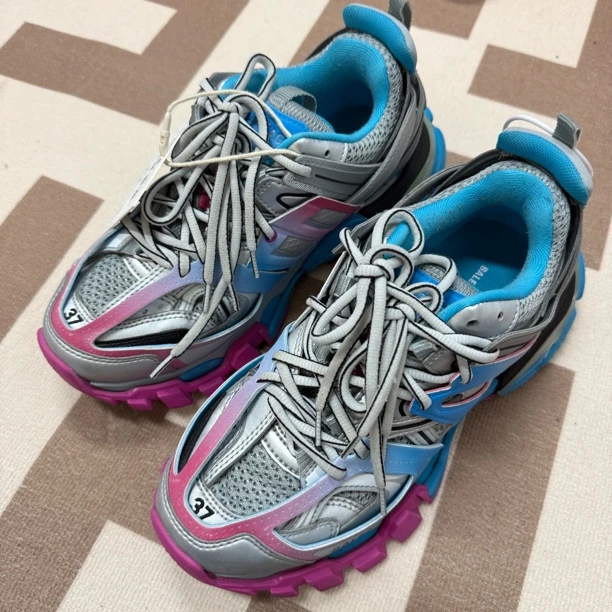 95新 Balenciaga/巴黎世家 95新巴黎世家37码老爹鞋
