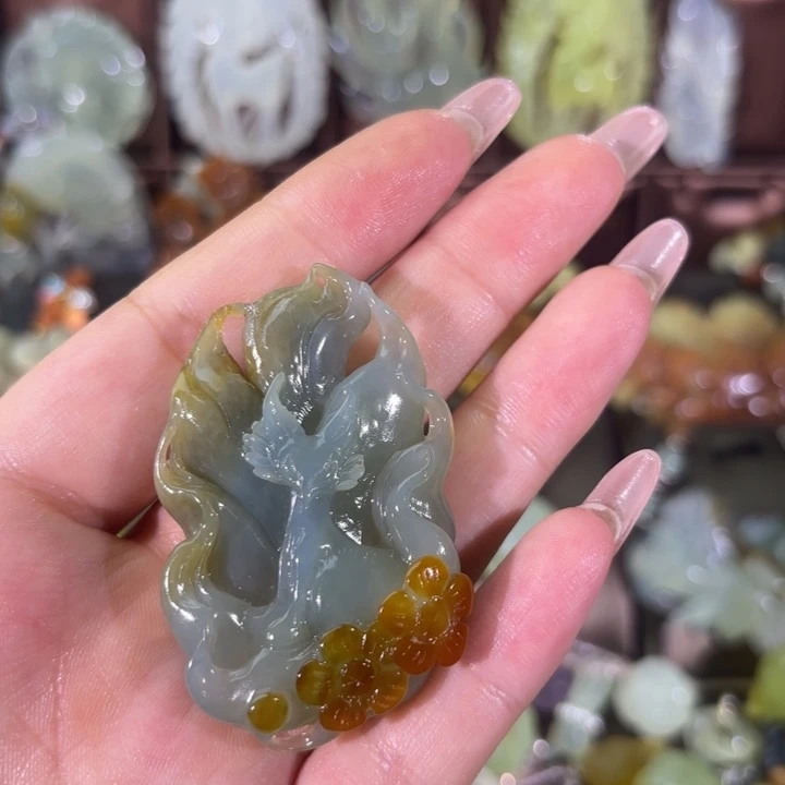 蛇纹石玉合金颈饰安*?