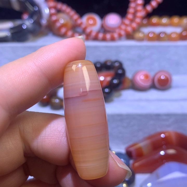 南红玛瑙合金颈饰