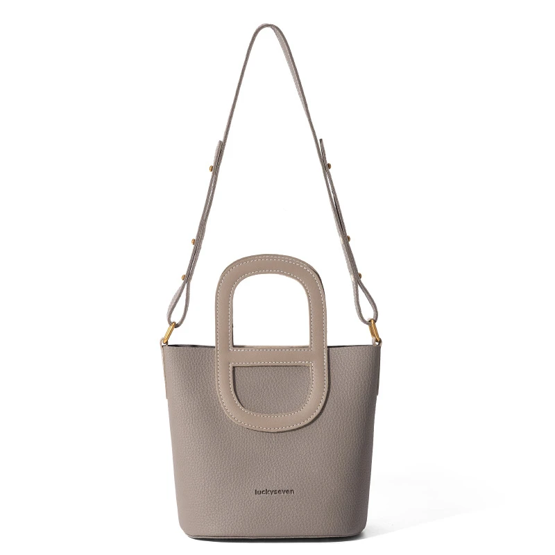 【万达撤柜】高端轻奢乐其塞文/猪鼻子菜篮子水桶包2025新款真皮女