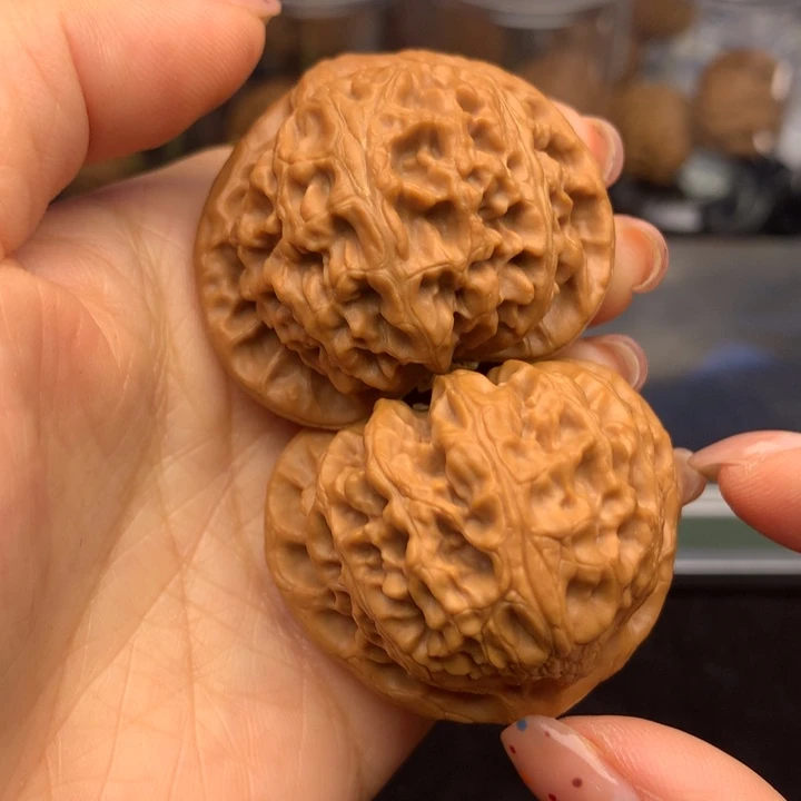 文玩核桃吊坠宫灯