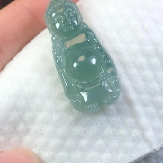 翡翠未镶嵌颈饰缅甸A货，每天下午1点半开播