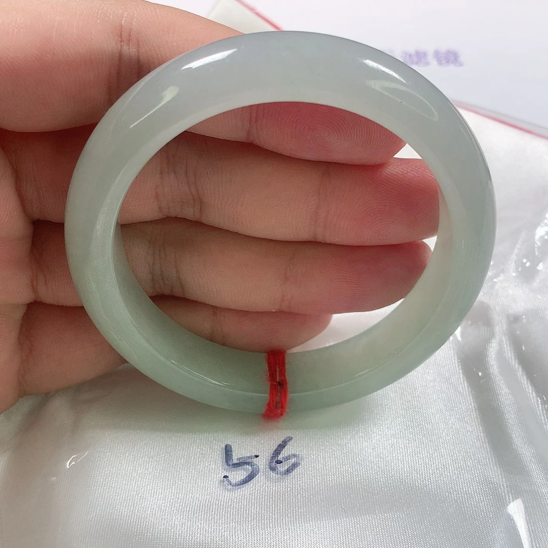 翡翠手镯未镶嵌356号
