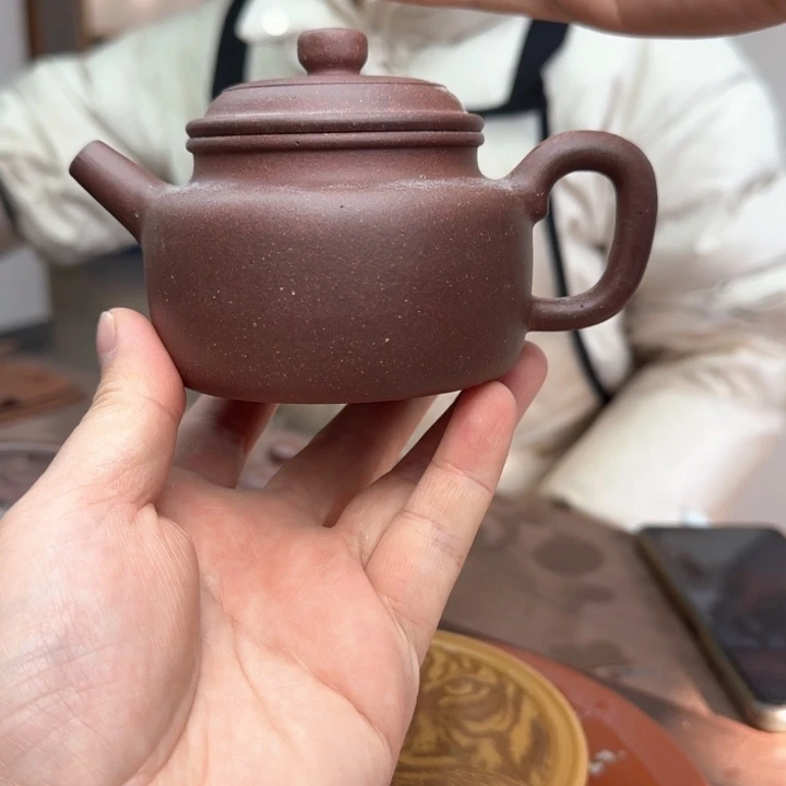 紫砂茶壶底槽清微瑕德钟特价190CC