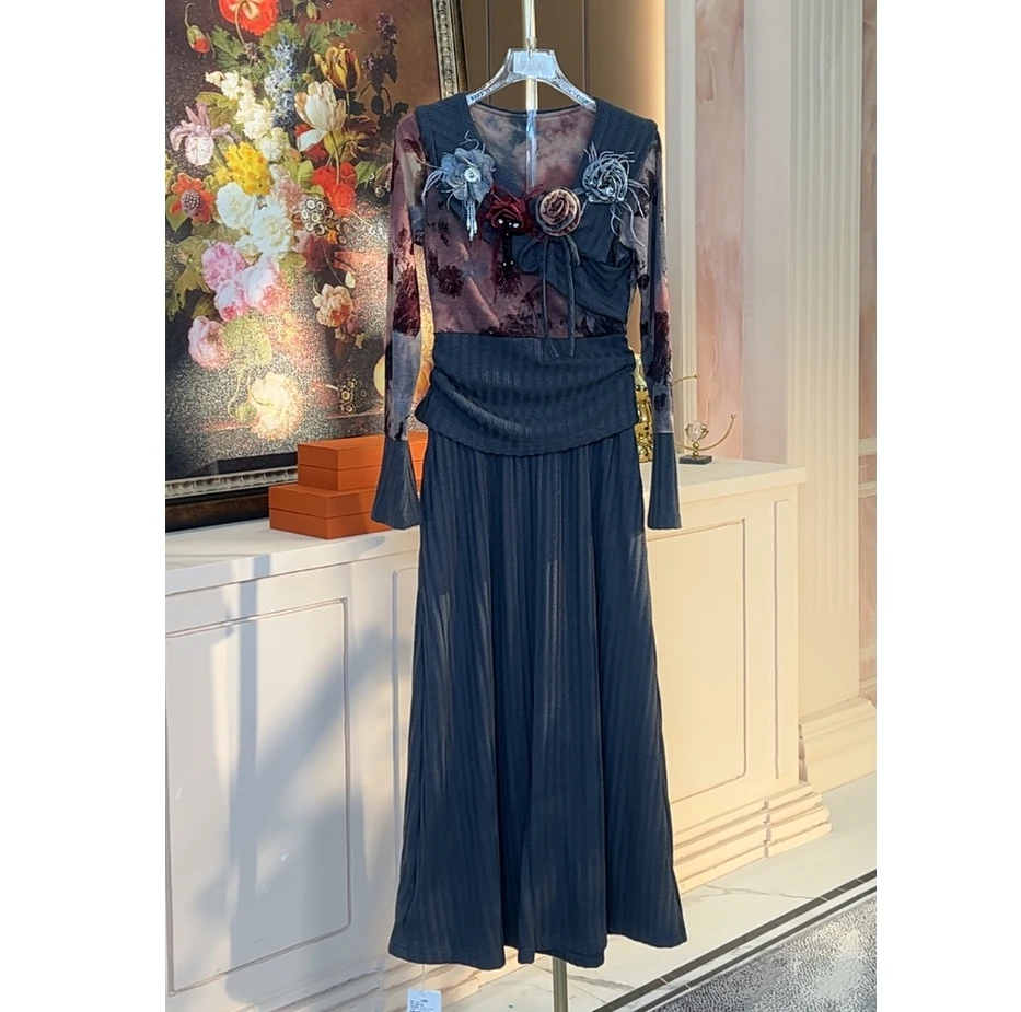 芙娜妮2025春季高级感轻奢气质女装两件套高端时尚套装 F2510600